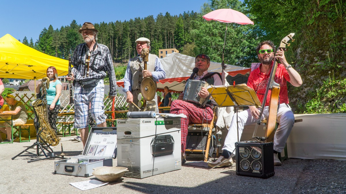 O Fotomagazin  I  Mhlviertler Holz- & Webermarkt in Haslach 2017 / Motovidlo Prag